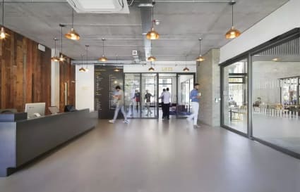 Private Office for up to 14 People 