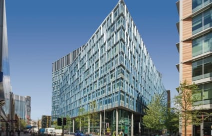 30 Person External Private Office in London, Bright corner office by the Tate | 855 sq ft