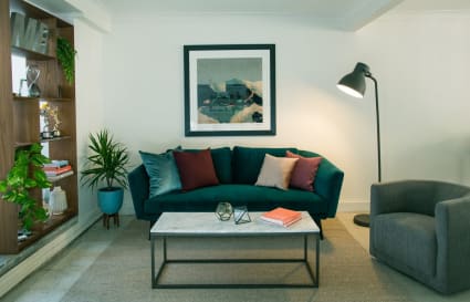 WELCOMING and WAITING SPACE FOR MEETINGS OR YOUR CLIENTS