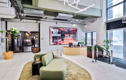 8 Person Managed Office | 678 Sq. Ft.
