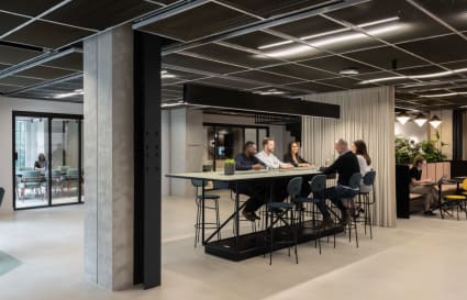Private Office Space up to 22 Desks with 2 Executive Office 
