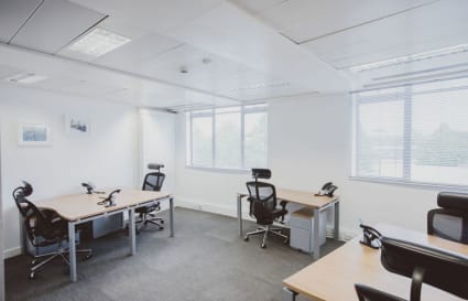 31 Person External Private Office in Gatwick | 1,225 sq ft