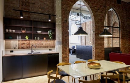 9 Person External Office Suite 