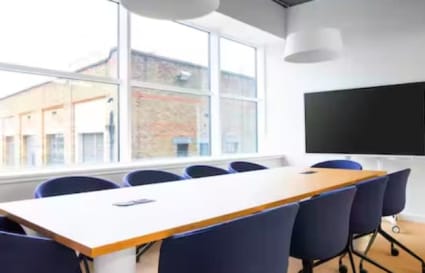 External Private Office for up to 3 People