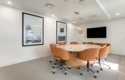 4 Person Internal Private Office in London