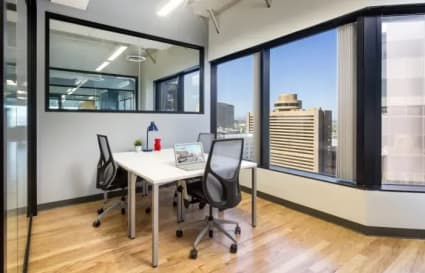 4 Person External Private Office in London