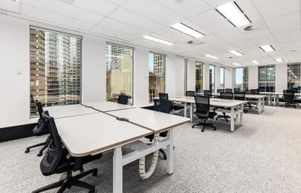 171sqm | 16 Workstation with Meeting Room, Boardroom & Kitchen/Breakout 