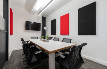 30 Person Office Available with Meeting Room | 1,100 Sq. Ft.