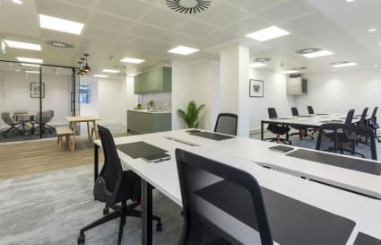 Managed Office for up to 18 People with 2 Meeting Rooms | 1,756 Sq. Ft.