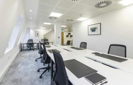 Managed Office for up to 18 People with 2 Meeting Rooms | 1,756 Sq. Ft.