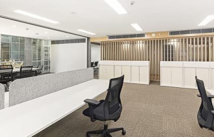 207sqm | 24 Workstations with 16pax Boardroom and an Enclosed Balcony