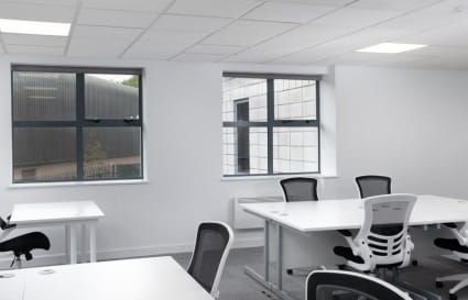 15 Person Office Available | 900 Sq. Ft.