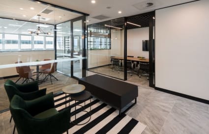 External Private Office for up to 2 people