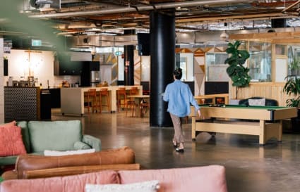 6 Person Serviced Office 