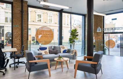 6 Person External Private Office in London  