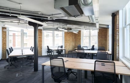 6 Person External Private Office in London  