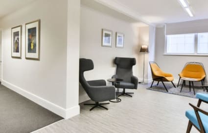 13 Person Private Office in London | 725 Sq. Ft.
