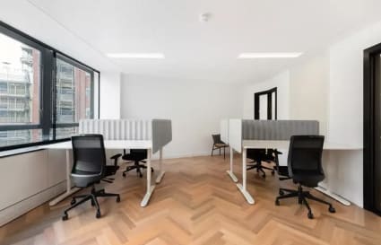 6 Person Private Office in Croydon | 479 sq ft