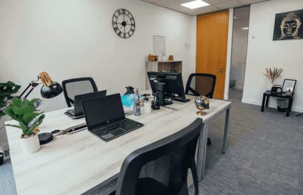 Private Office for up to 8 People | 178 Sq. Ft.