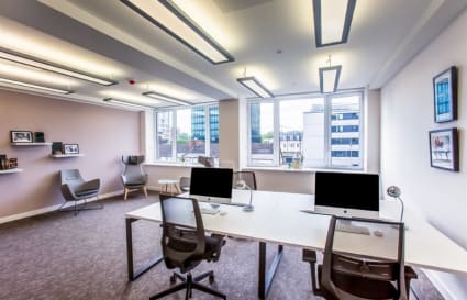 14 Person External Private Office in London | 427 sqft