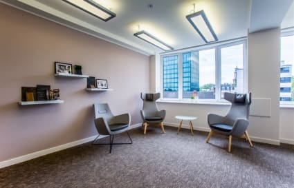 14 Person External Private Office in London | 427 sqft