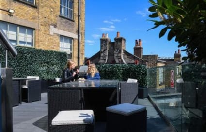 28 Person Managed Office in London | 1,540 Sq. Ft.