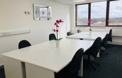 11 Person Private Office in Richmond | 540 Sq. Ft. 