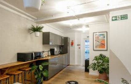 Private Office for up to 3 People | 125 Sq. Ft. 