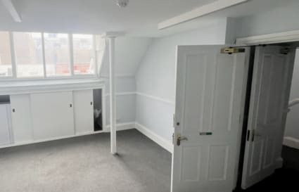 Private Office in London 202 SQ FT