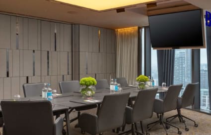 80 Person Managed Office in Shoreditch with Meeting Rooms and Board Rooms | 7,825 Sq. Ft.