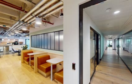 Private Office for 10 People