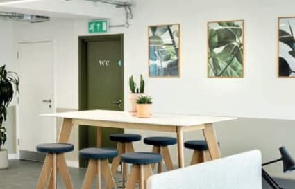 30 Person Managed Office in London | 1,959 Sq. Ft.