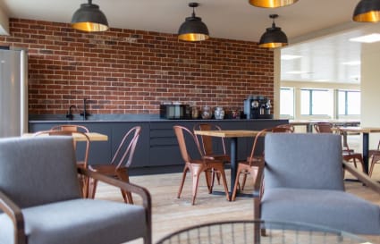 24 Person Private Office in London | 1,510 Sq. Ft.