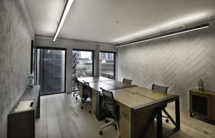 10 Person Office Available | 430 Sq. Ft.