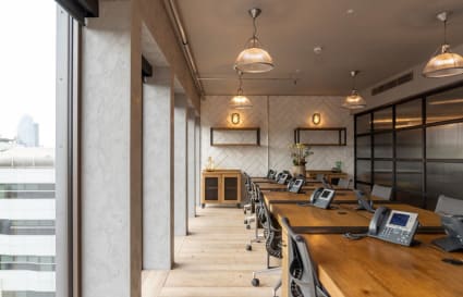 10 Person Office Available | 430 Sq. Ft.