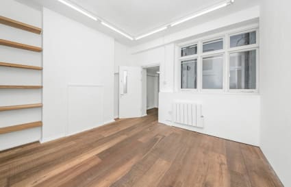 Private Office for up to 5 People | 735 Sq. Ft.