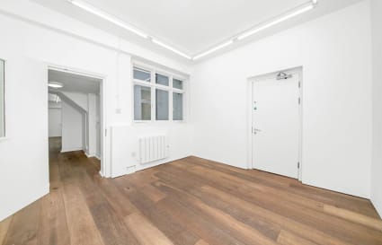 Private Office for up to 5 People | 735 Sq. Ft.