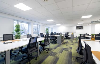 13 Person Serviced Office | 441 sqft