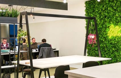 14 Person Internal Private Office in Leeds | 437 sq ft