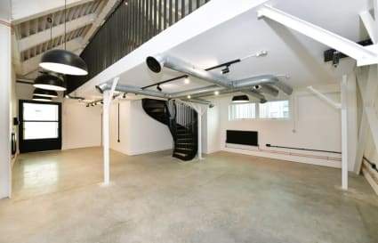 Private Office for up to 10 People | 849 Sq. Ft. - Studio G101