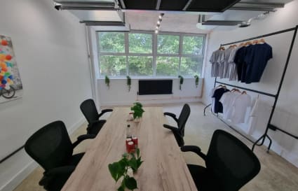 Private Office for up to 4 People | 396 Sq. Ft. - Studio 1.15
