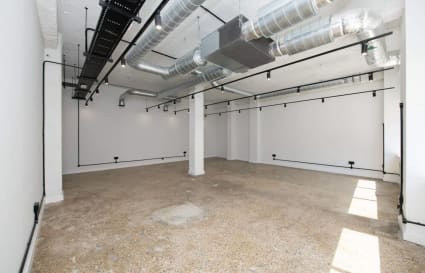 Private Office for up to 8 People | 707 Sq. Ft. - Studio 0.01