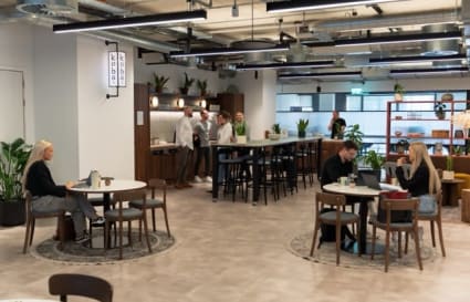 Private Office for up to 32 People with 5pax Internal Meeting Room | 1,445 Sq. Ft.
