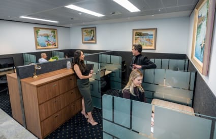 3-Person external workspace with unlimited access to breakout areas