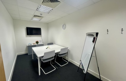 Private Office for up to 4 People