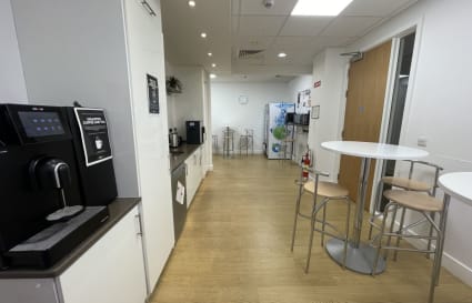 Private Office for up to 4 People