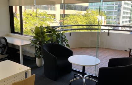 4 Person External Corner Private Office in Adelaide