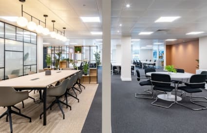 45 Person Managed Office in City of London with 3 Meeting Rooms | 3,583 sqft