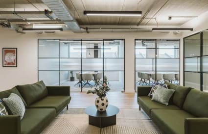 35 Person Managed Office with 2 Meeting Rooms in Angel | 2,653 sq ft