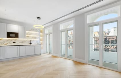 50 Person Managed Office with 3 Meeting Rooms, Internal Office and Breakout Space | 5,363 sq ft